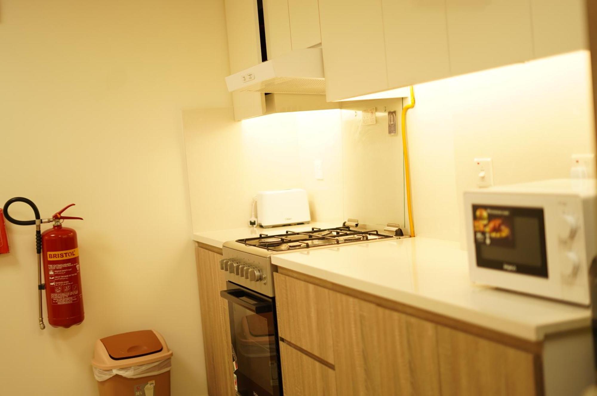 شقة Brown Stone - Mirdif Hills Airport *